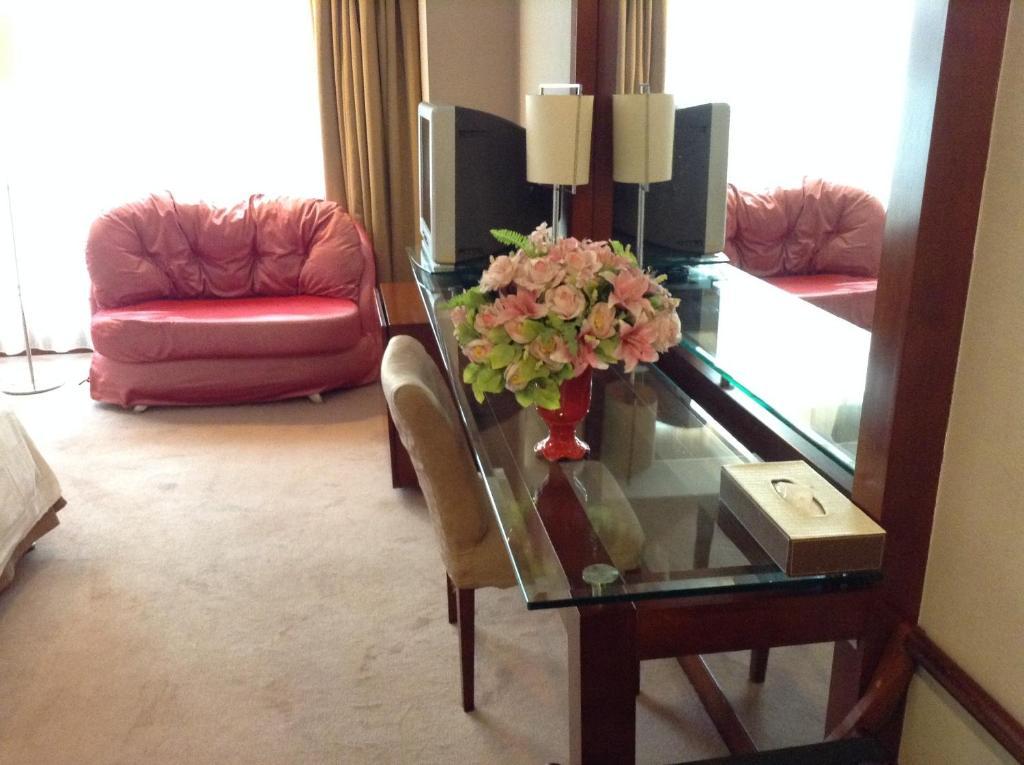 New Times Hotel Shenzhen Railway Station ภายนอก รูปภาพ