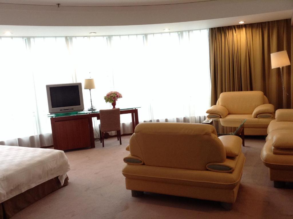 New Times Hotel Shenzhen Railway Station ภายนอก รูปภาพ