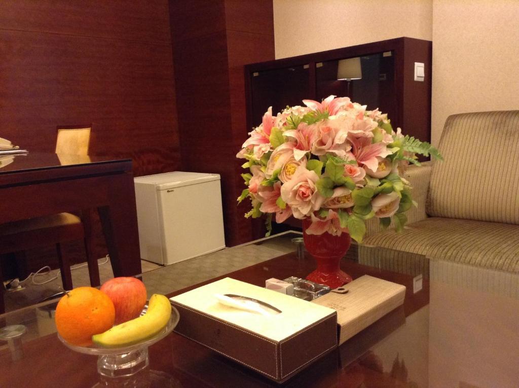 New Times Hotel Shenzhen Railway Station ภายนอก รูปภาพ